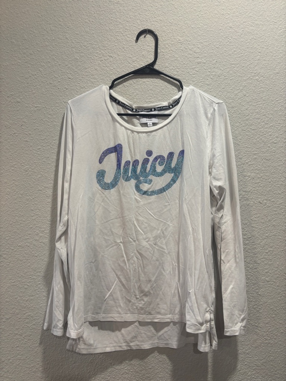Juicy Couture White Long Sleeve Top with Blue-Purple Ombre Logo